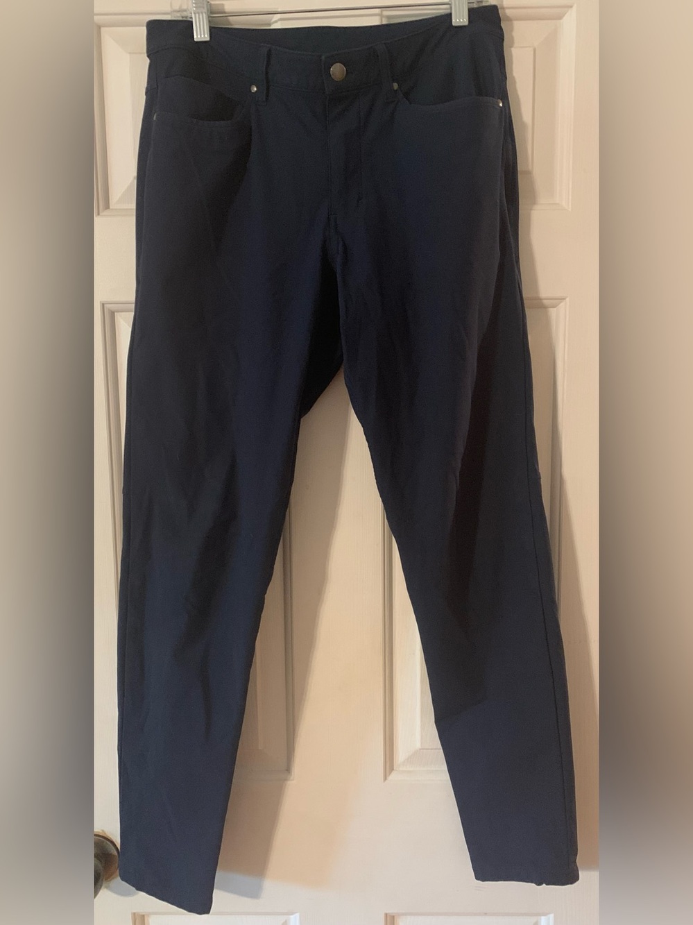 Lululemon Men's ABC Straight Leg Pants - Navy 31